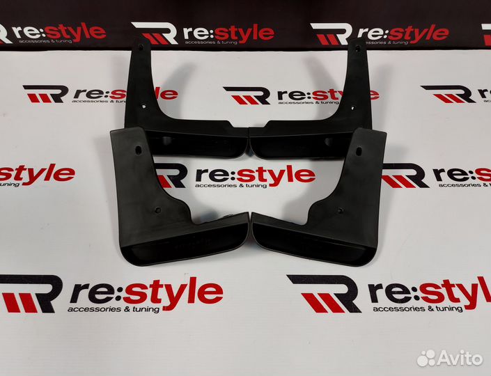 Брызговики Toyota Camry 50 1м 2011-2014 S987