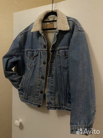 Джинсовая куртка