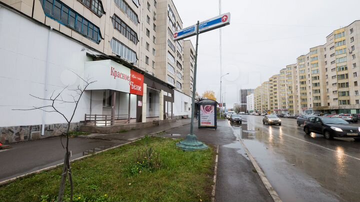 Торговая площадь с арендатором, 176.1 м²