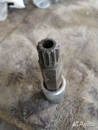 Насадка торекс м16 для слива масла с авто ауди