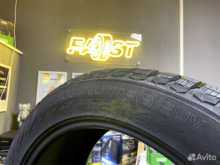 Nokian Tyres Hakkapeliitta 9 SUV 275/45 R20 110T