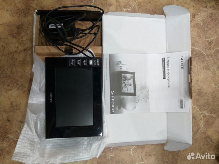 Цифровая фоторамка sony