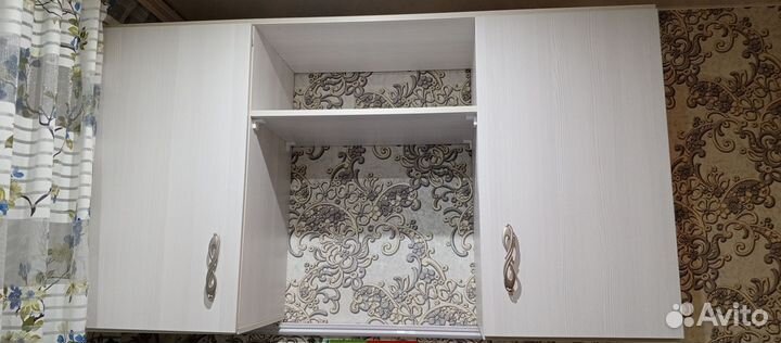 Письменный стол