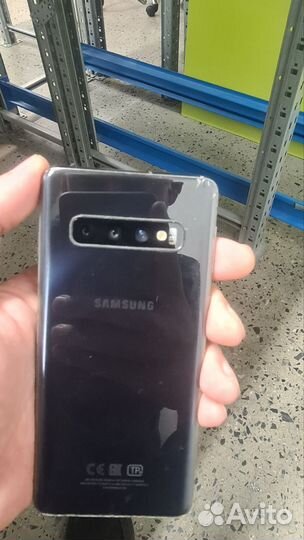 Samsung Galaxy S10, 8/128 ГБ