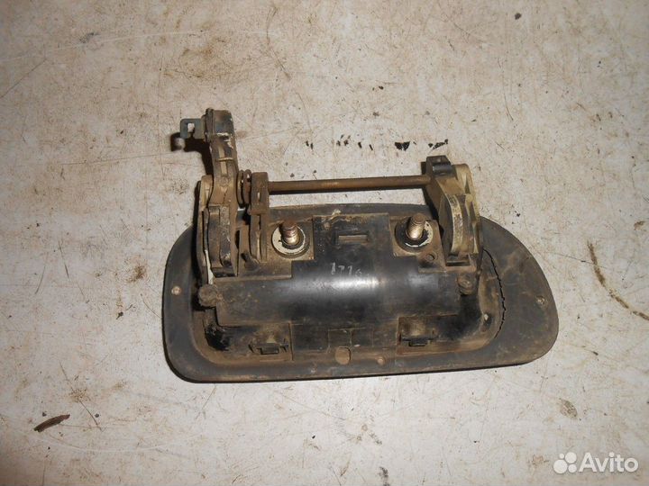 Ручка двери наружная левая (Daewoo Nexia)