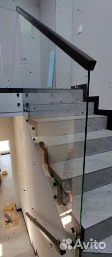 Стеклянные перила