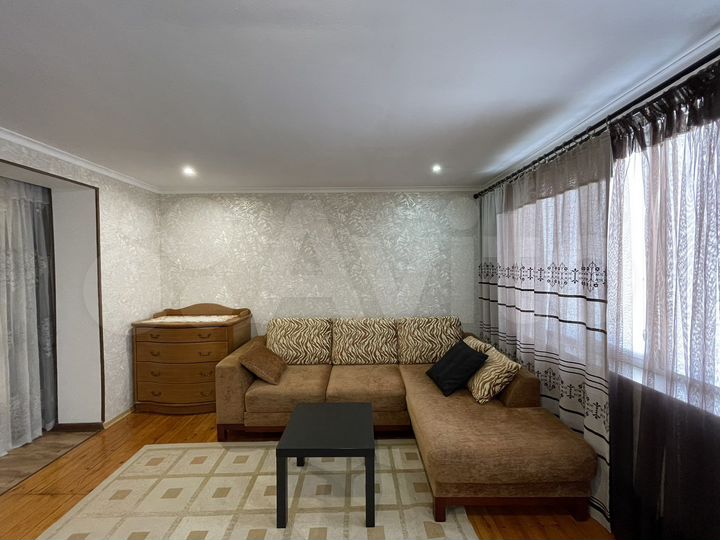 4-к. квартира, 89,7 м², 1/5 эт.