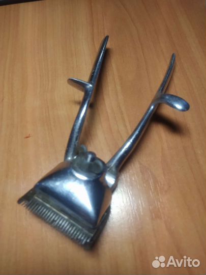 Машинка для стрижки волос