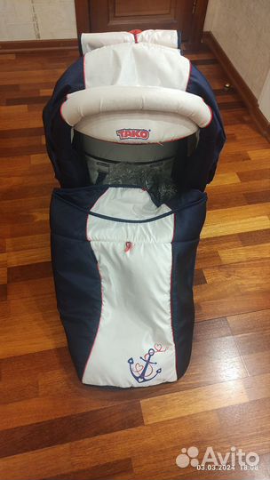 Прогулочная коляска 2 в 1