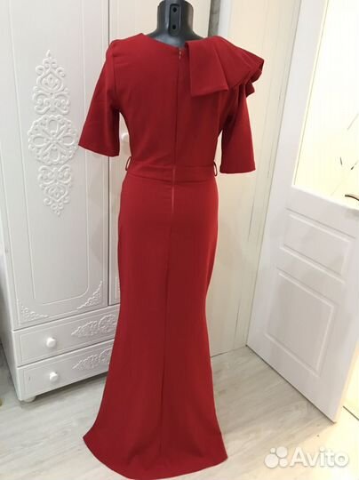 Вечернее платье