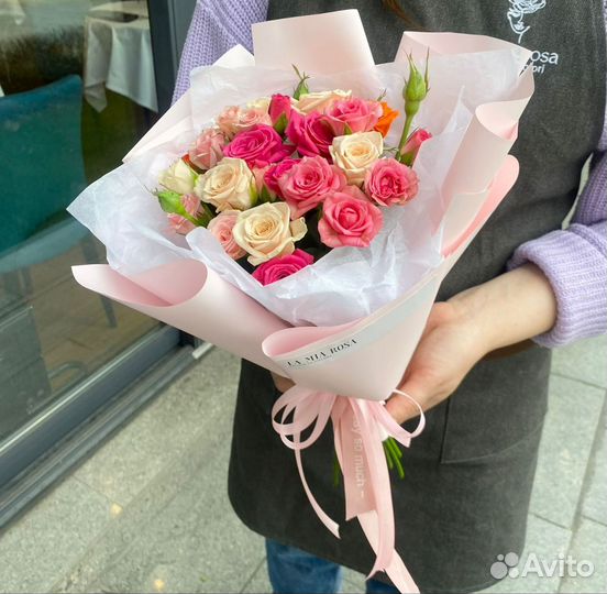 Кустовая роза. Букет