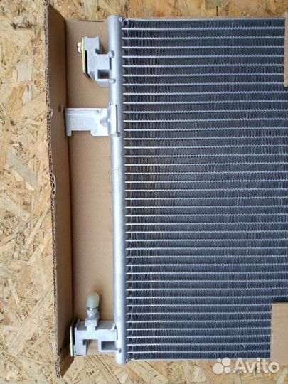 Радиатор кондиционера Chevrolet Cruze 2009-2016