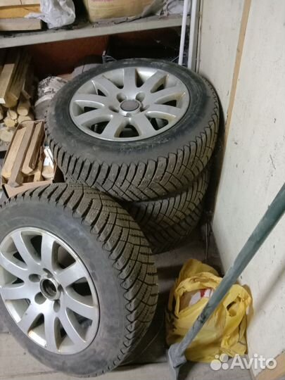 Goodyear UltraGrip Ice 195/65 R15