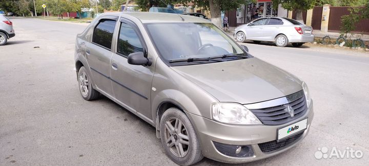 Renault Logan, 2012