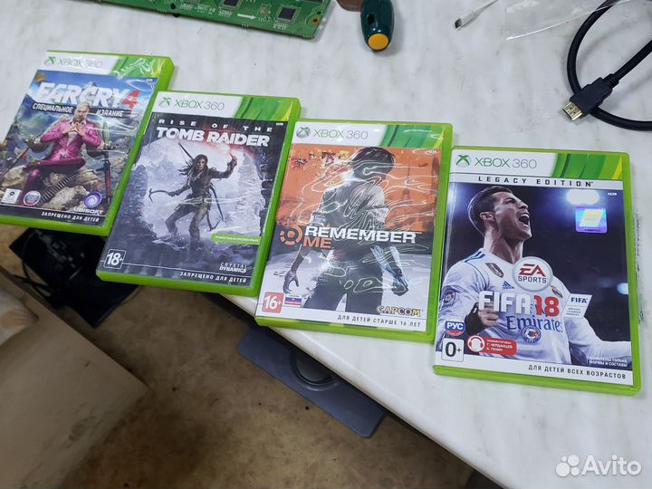 Игровая приставка Xbox 360 slim