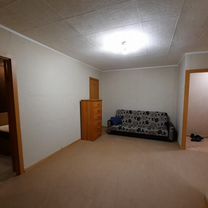 2-к. квартира, 42 м², 2/5 эт.