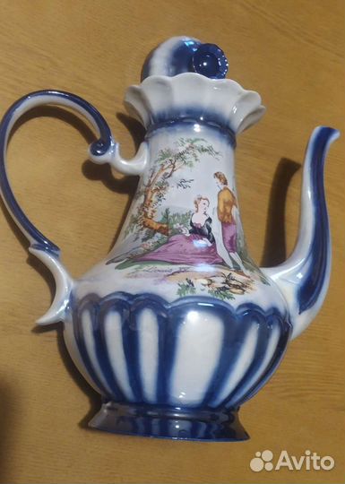 Сервиз чайно-кофейный