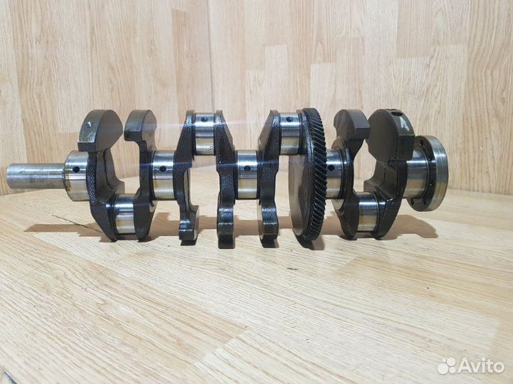 Коленвал Peugeot 607 9D EW12J4 2002