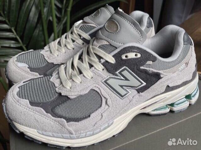 Кроссовки New Balance 2002r