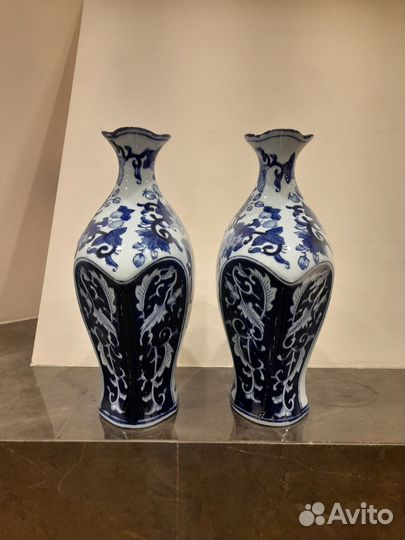 Вазы фарфор Китай 35см