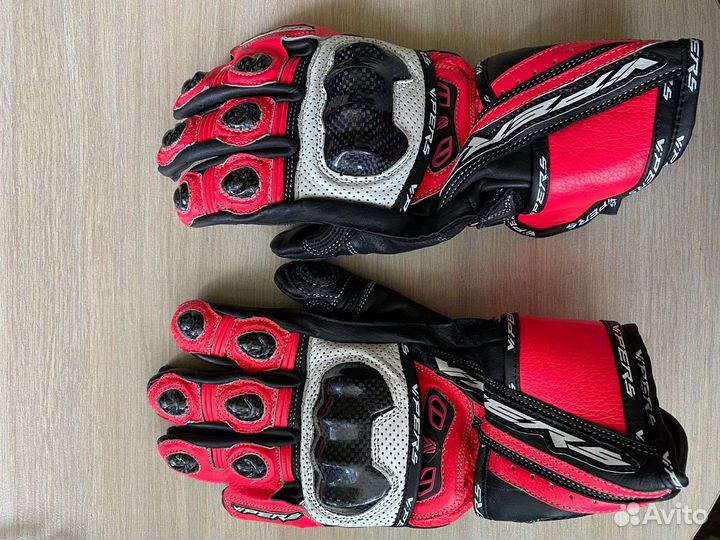 Перчатки для мотоцикла