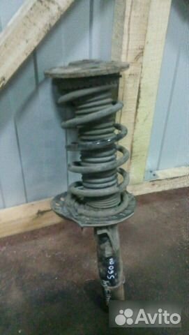 Амортизатор передний левый Volvo S60