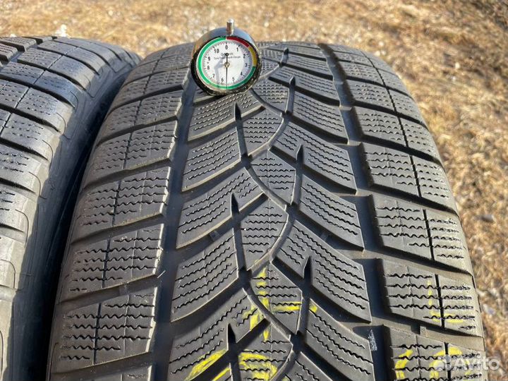 Goodyear UltraGrip Performance SUV Gen-1 275/45 R20