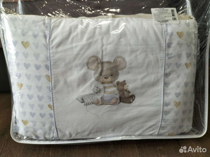 Комплект в кроватку с бортиками