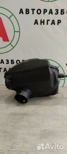 Корпус воздушного фильтра Nissan Qashqai J10