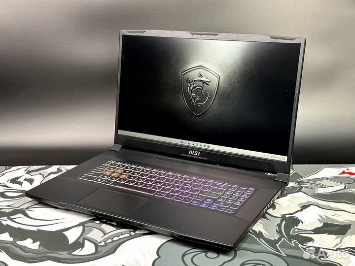 MSI Katana 17 RTX4060 i7 12650H 16GB 512GB SSD