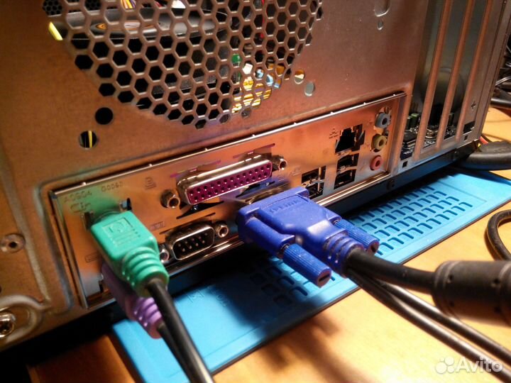 Комплект 4 ядра 4 гига (плата+проц+память+кулер)