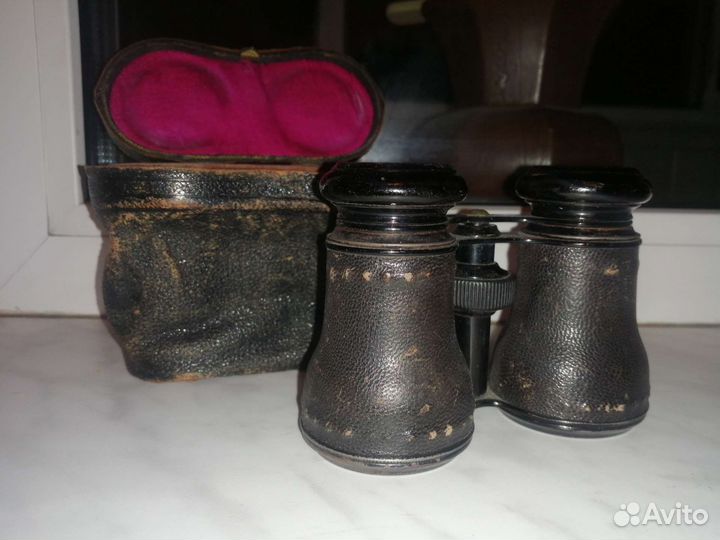 Антикварный театральный бинокль chevalier opticien