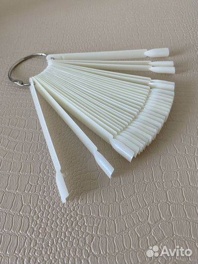 Лампа для ногтей профессиональная + Материалы