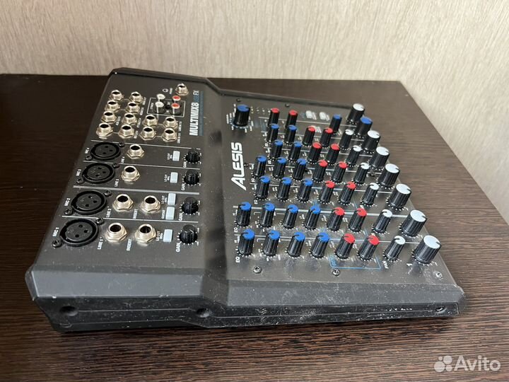 Микшерный пульт alesis multimix8