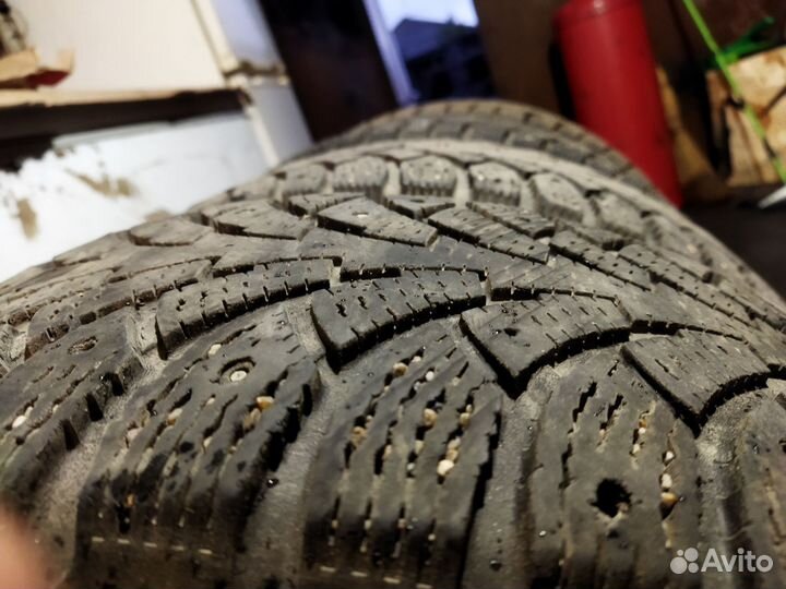 Nordman Nordman 4 215/65 R16