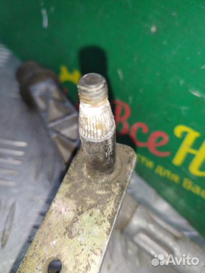 Трапеция дворников Volvo S80 седан 2009