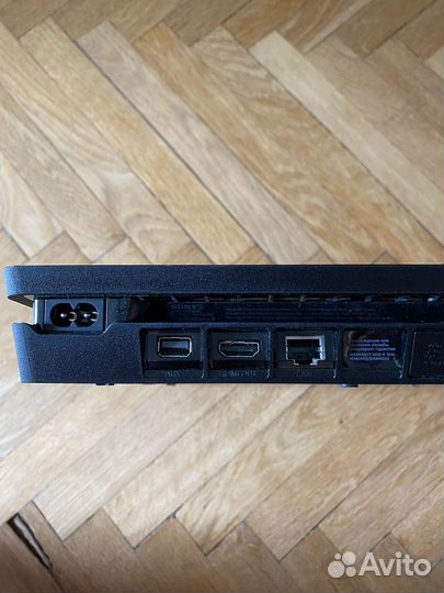 Sony playstation 4 PS4