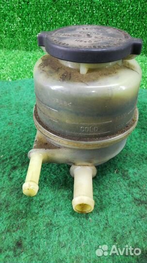 Бачок гур Toyota Camry XV40