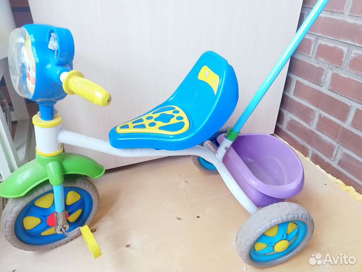 Детский трехколесный велосипед бу
