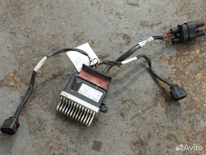 Блок управления вентилятором Audi A4 8K CDN