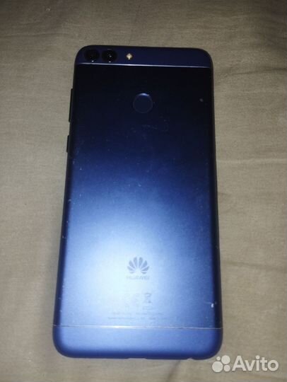 HUAWEI P Smart, 3/32 ГБ