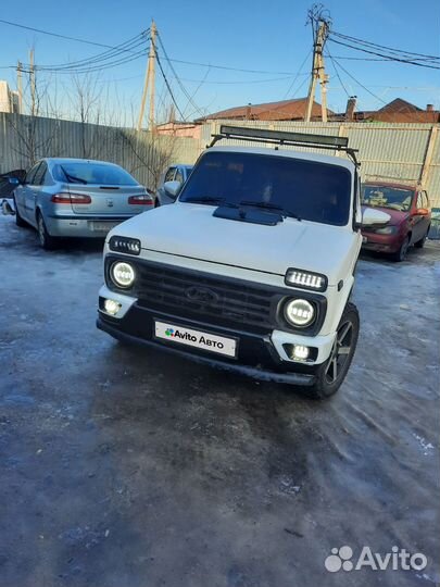 LADA 4x4 (Нива) 1.7 МТ, 1998, 300 000 км