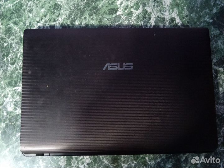 Ноутбук asus
