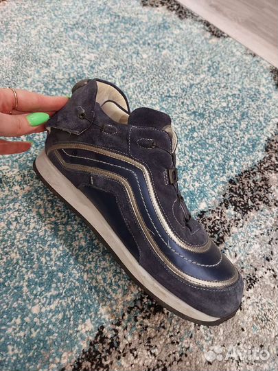 Обувь на ортез