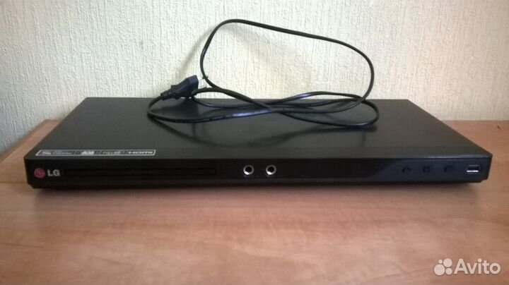 Проигрыватель DVD LG