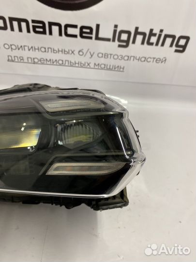 Porsche Taycan Black Matrix LED фара правая