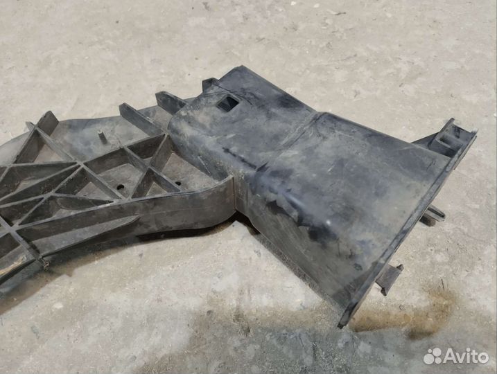 Усилитель переднего бампера Citroen C4 2010-2016