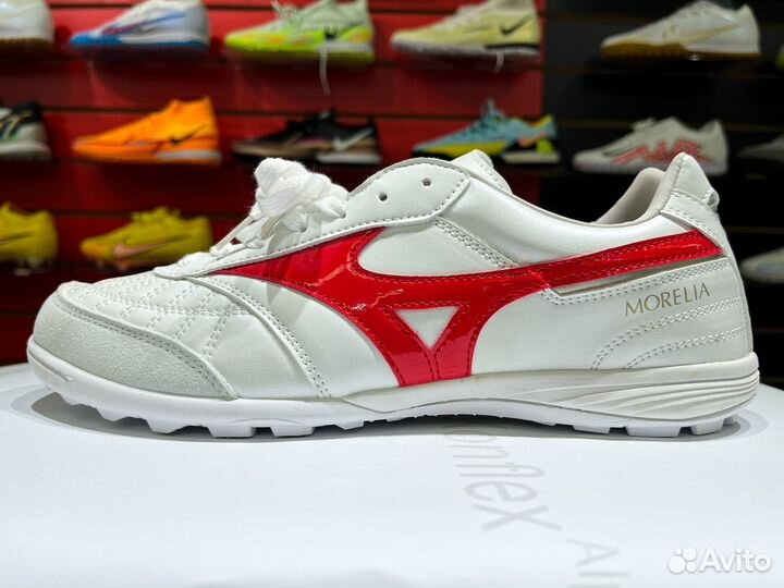 Сороконожки Mizuno Creation Morelia
