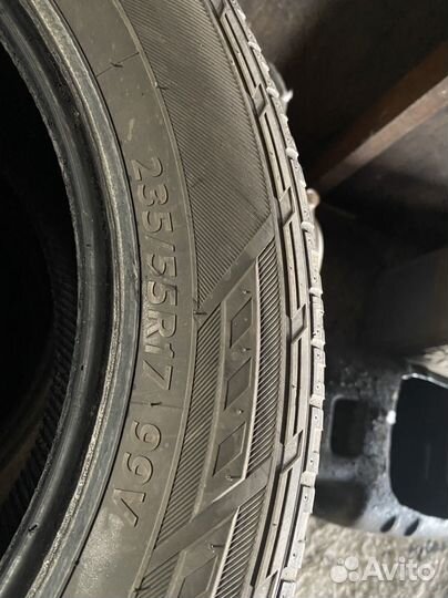 Hankook Dynapro HP RA23 235/55 R17