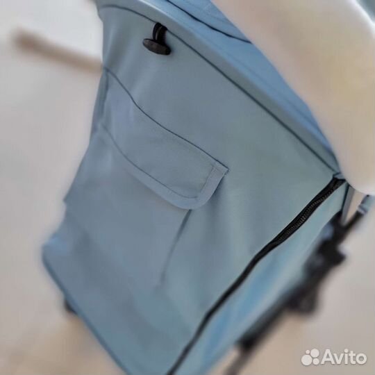 Коляска легкая,полный комплект новые